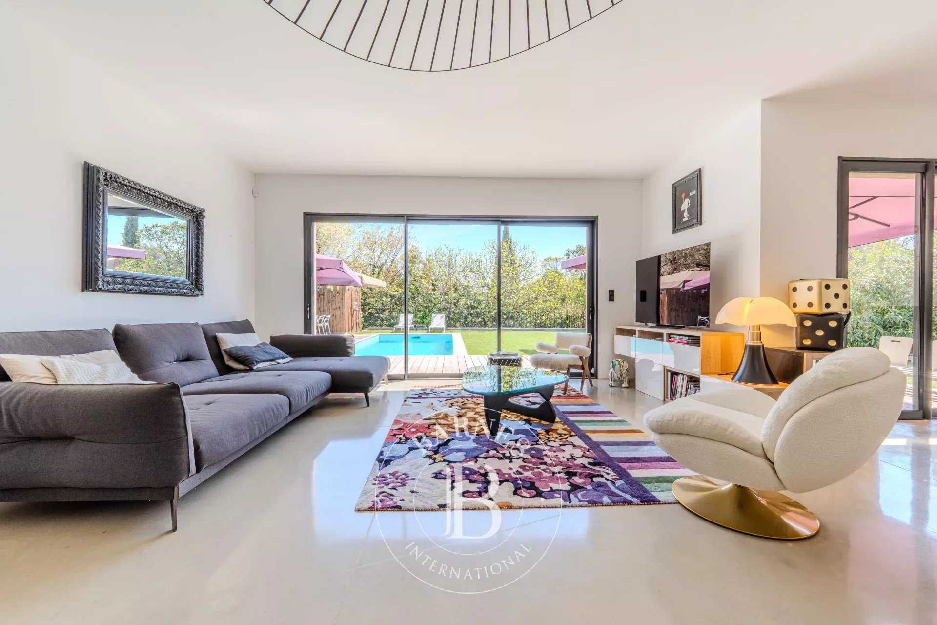 Aix-en-Provence  - House 4 Bedrooms