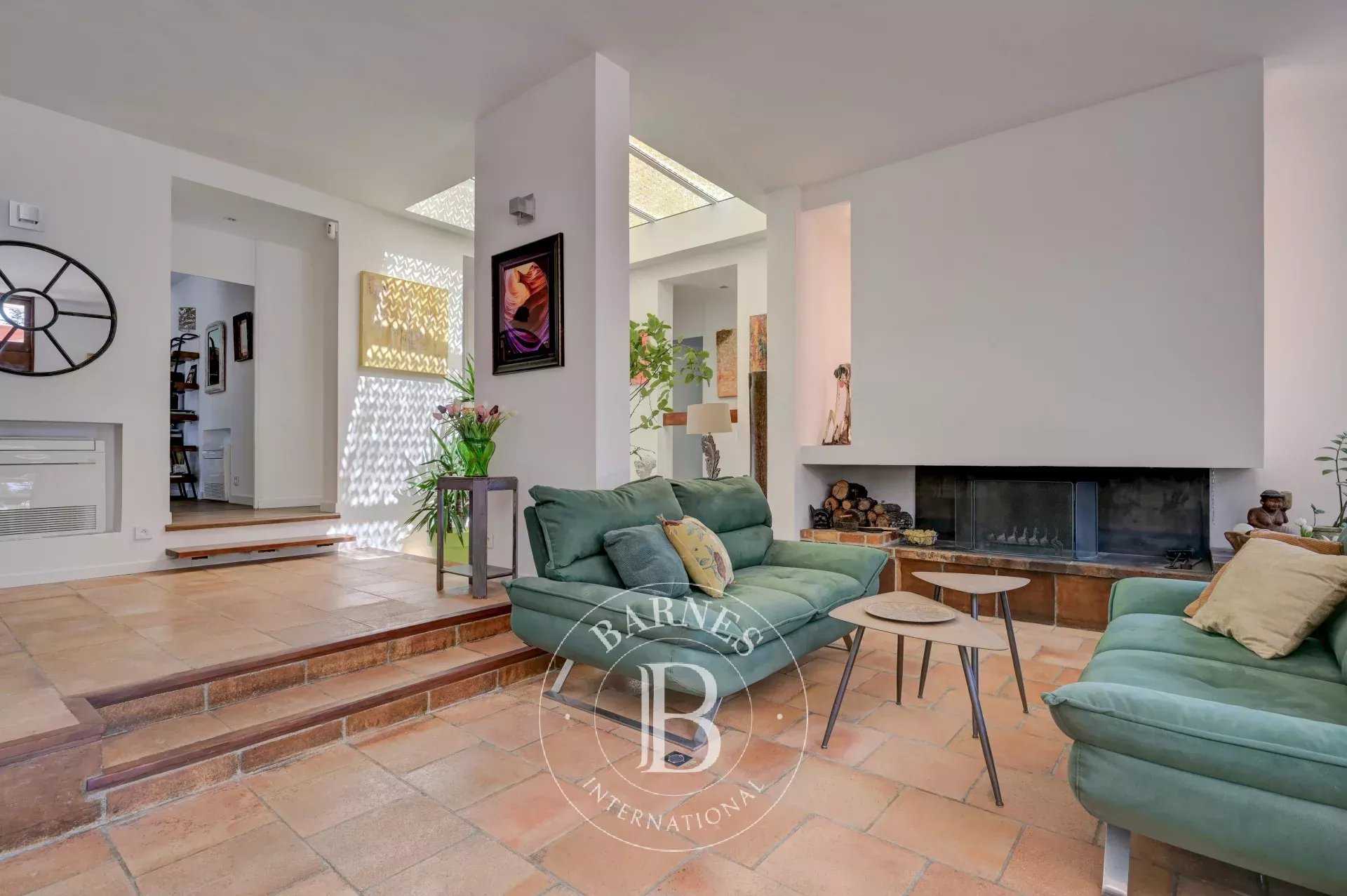 Aix-en-Provence  - House 4 Bedrooms