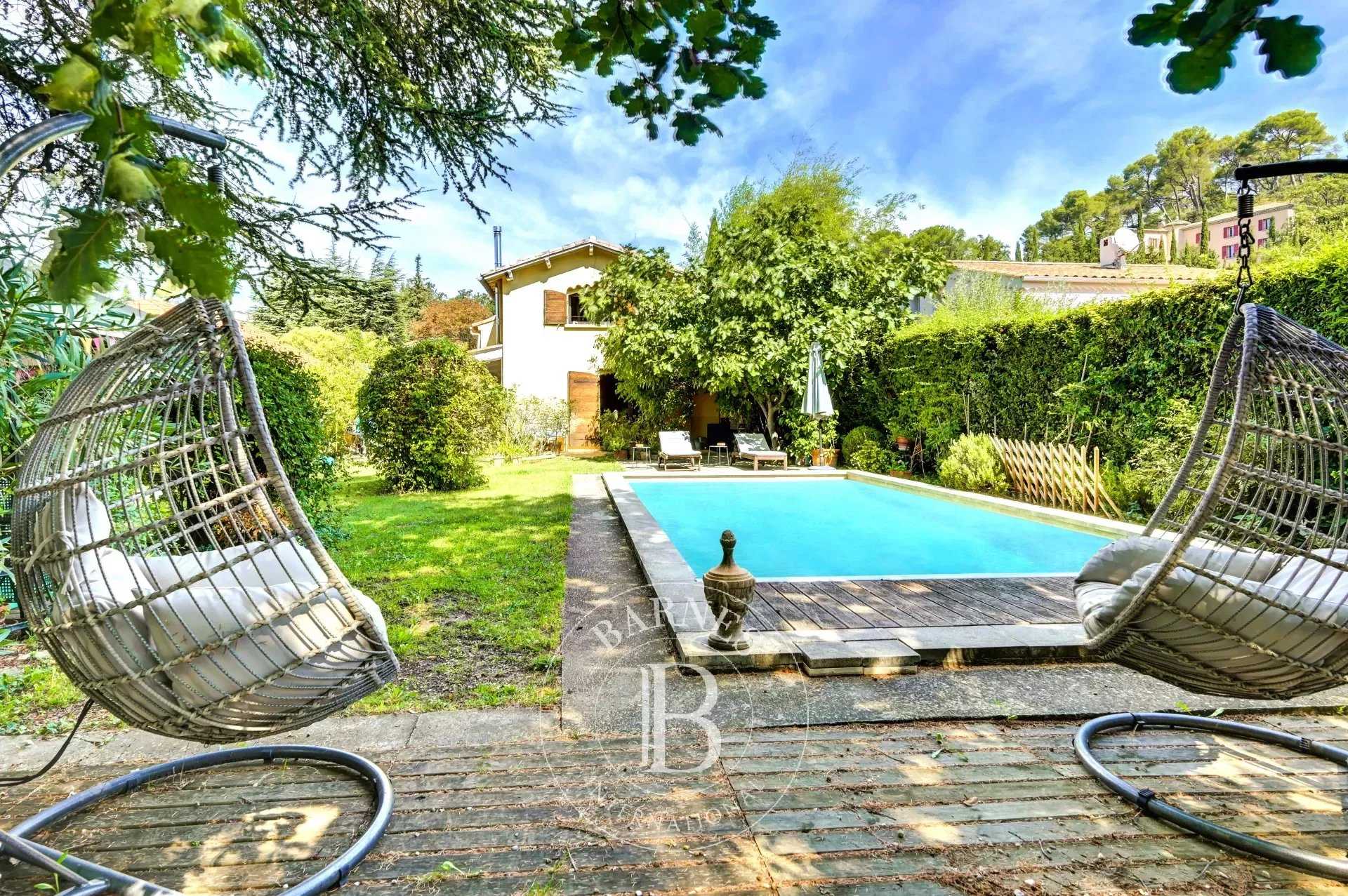 Aix-en-Provence  - House 4 Bedrooms