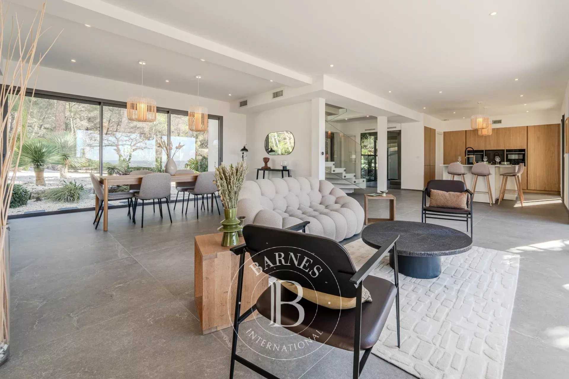 Aix-en-Provence  - House 4 Bedrooms