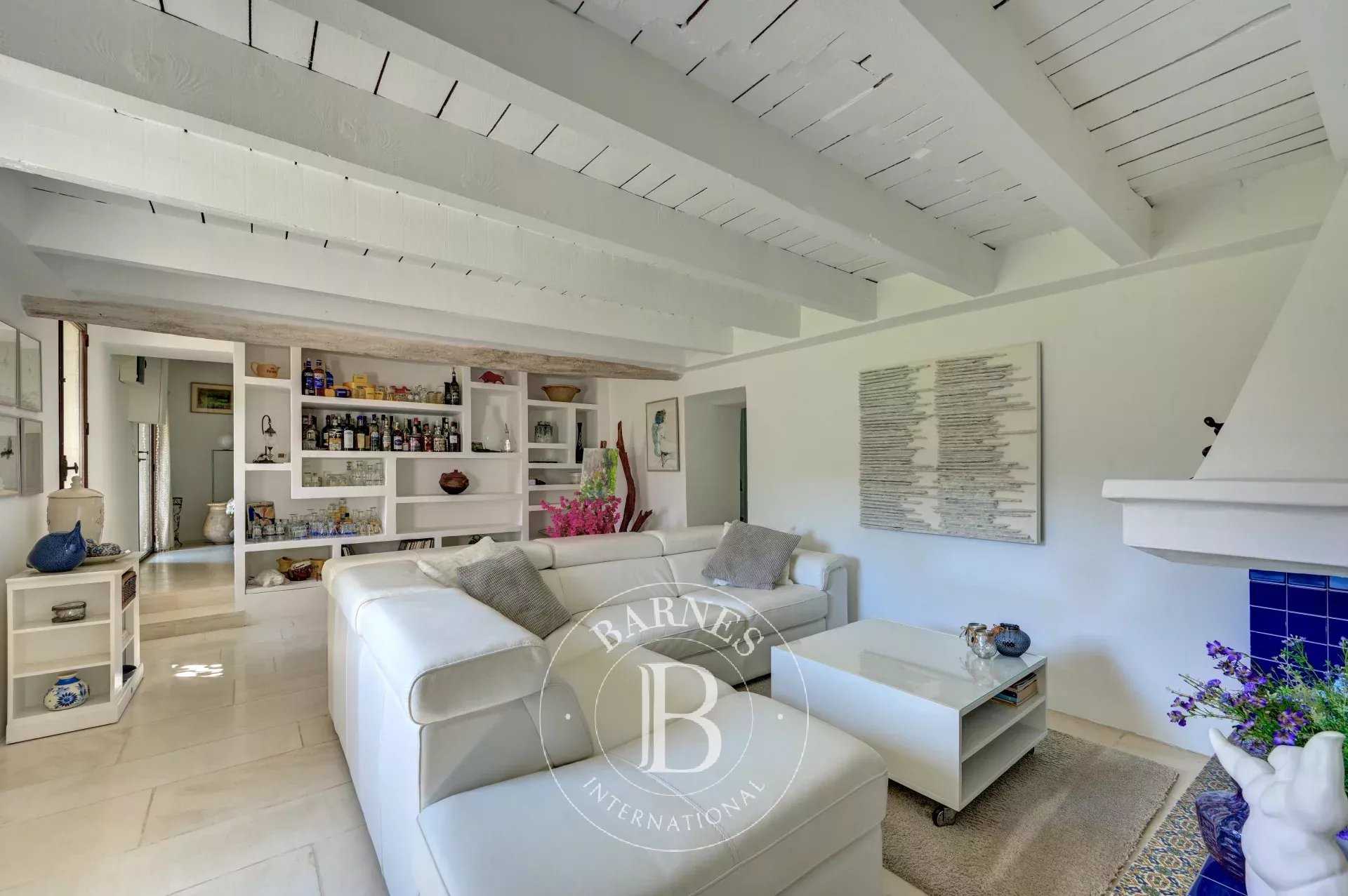 Trets  - House 4 Bedrooms