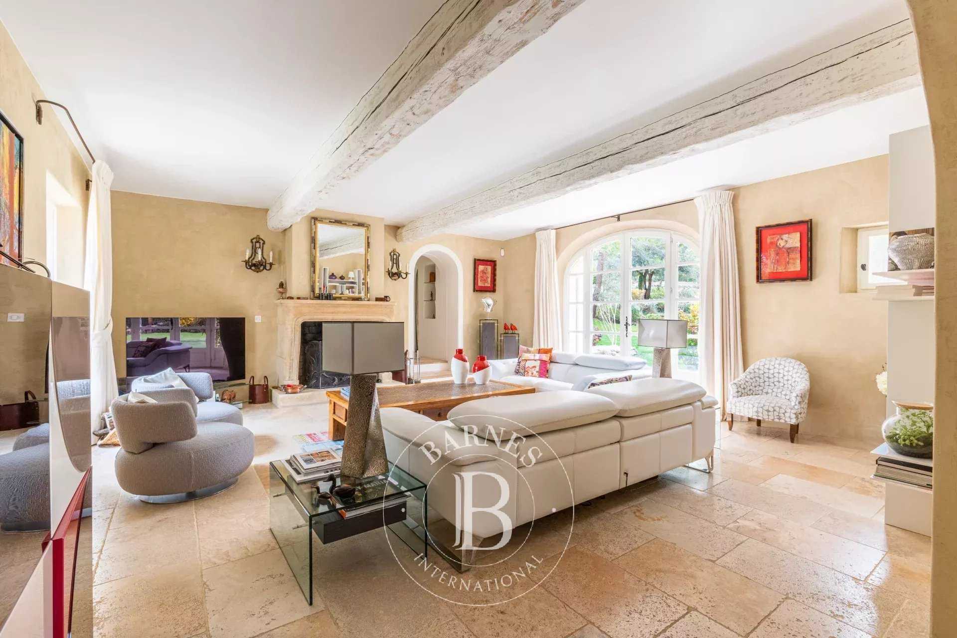 Aix-en-Provence  - House 5 Bedrooms