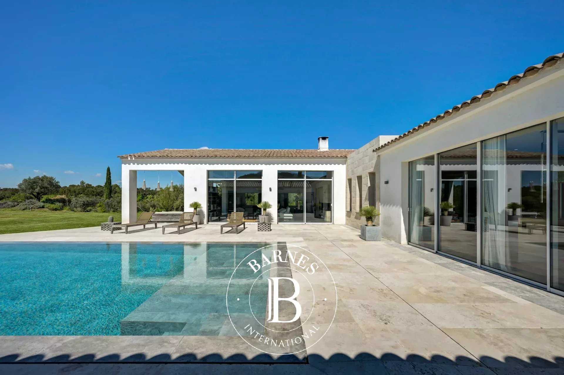 Jouques  - House 4 Bedrooms
