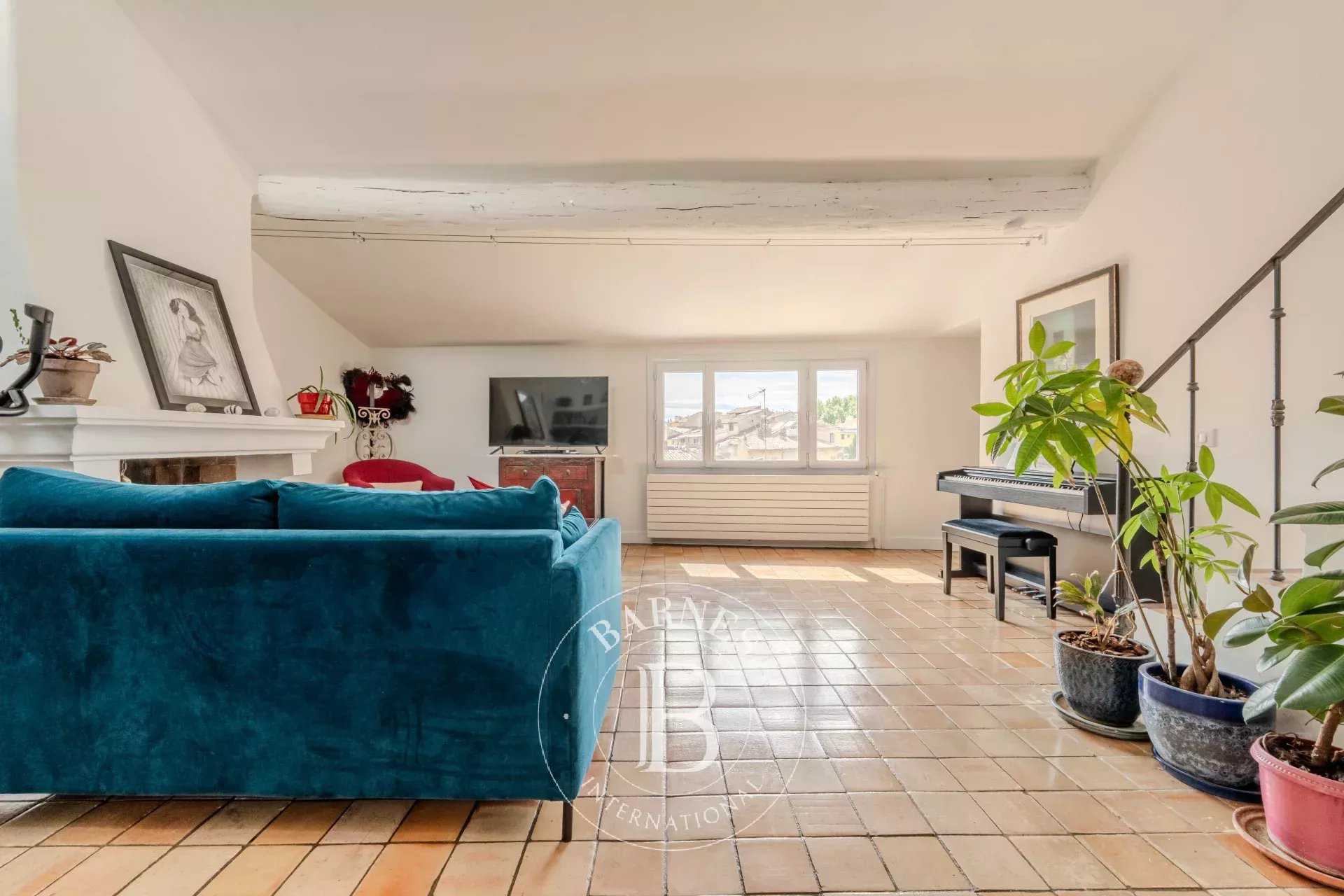 Aix-en-Provence  - Appartement 5 Pièces 2 Chambres