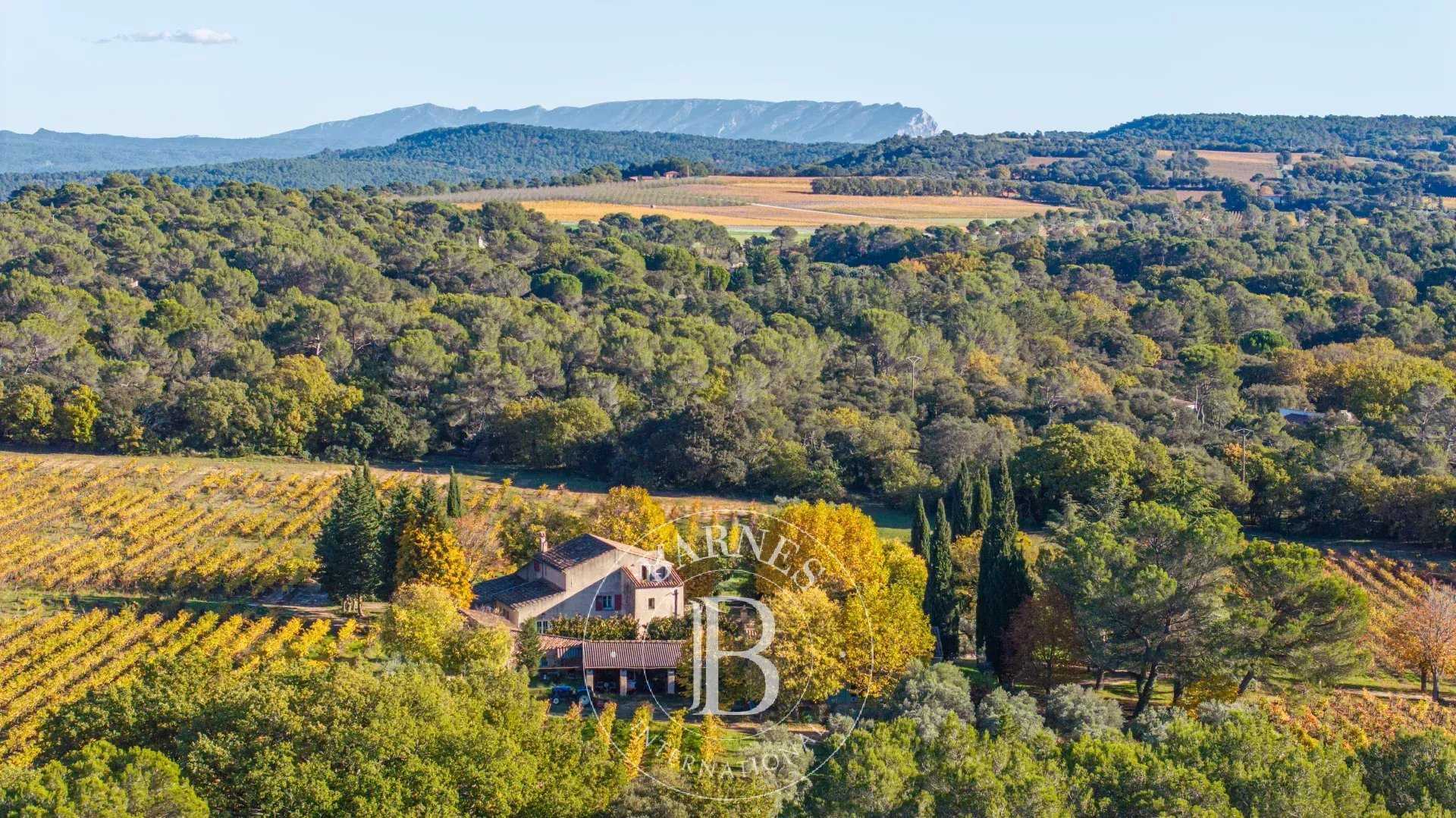 Aix-en-Provence  - Property 8 Bedrooms