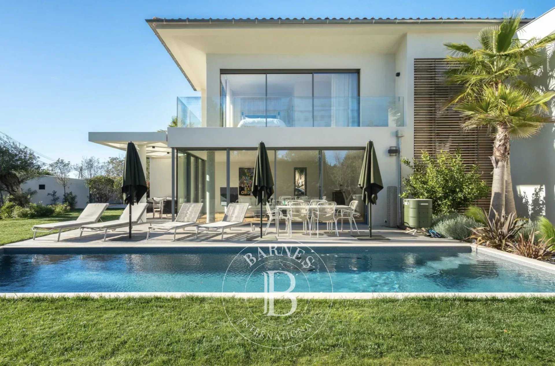 Aix-en-Provence  - Villa 4 Bedrooms