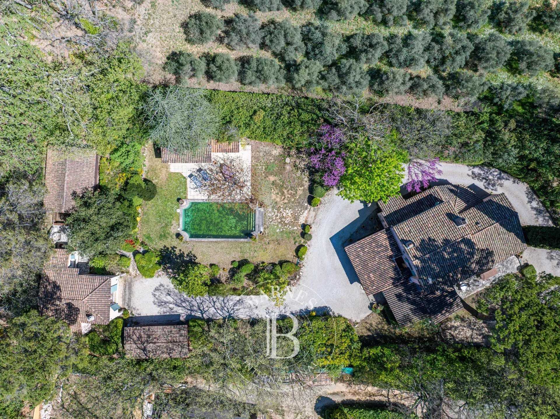 Aix-en-Provence  - House 6 Bedrooms