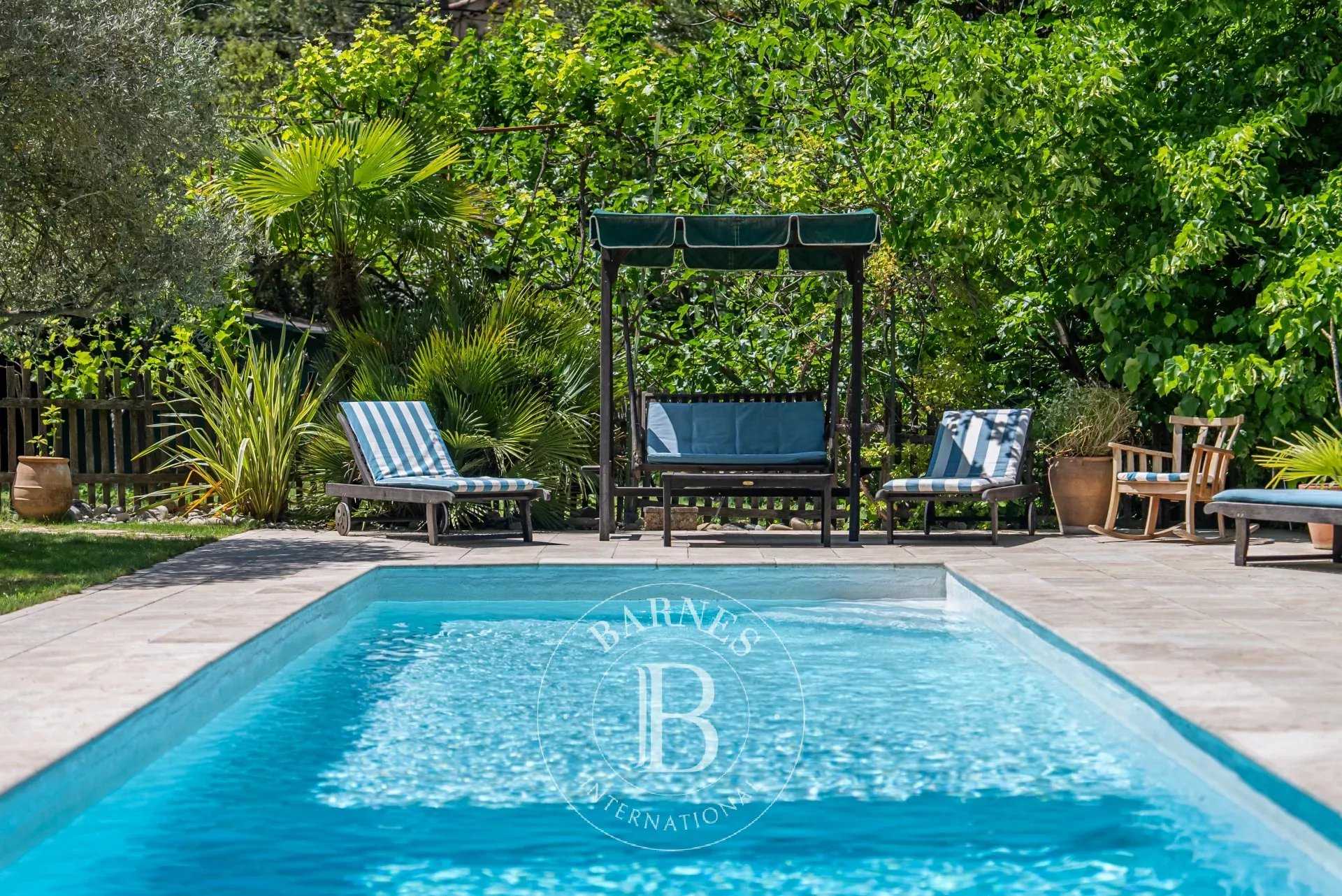 Aix-en-Provence  - House 4 Bedrooms
