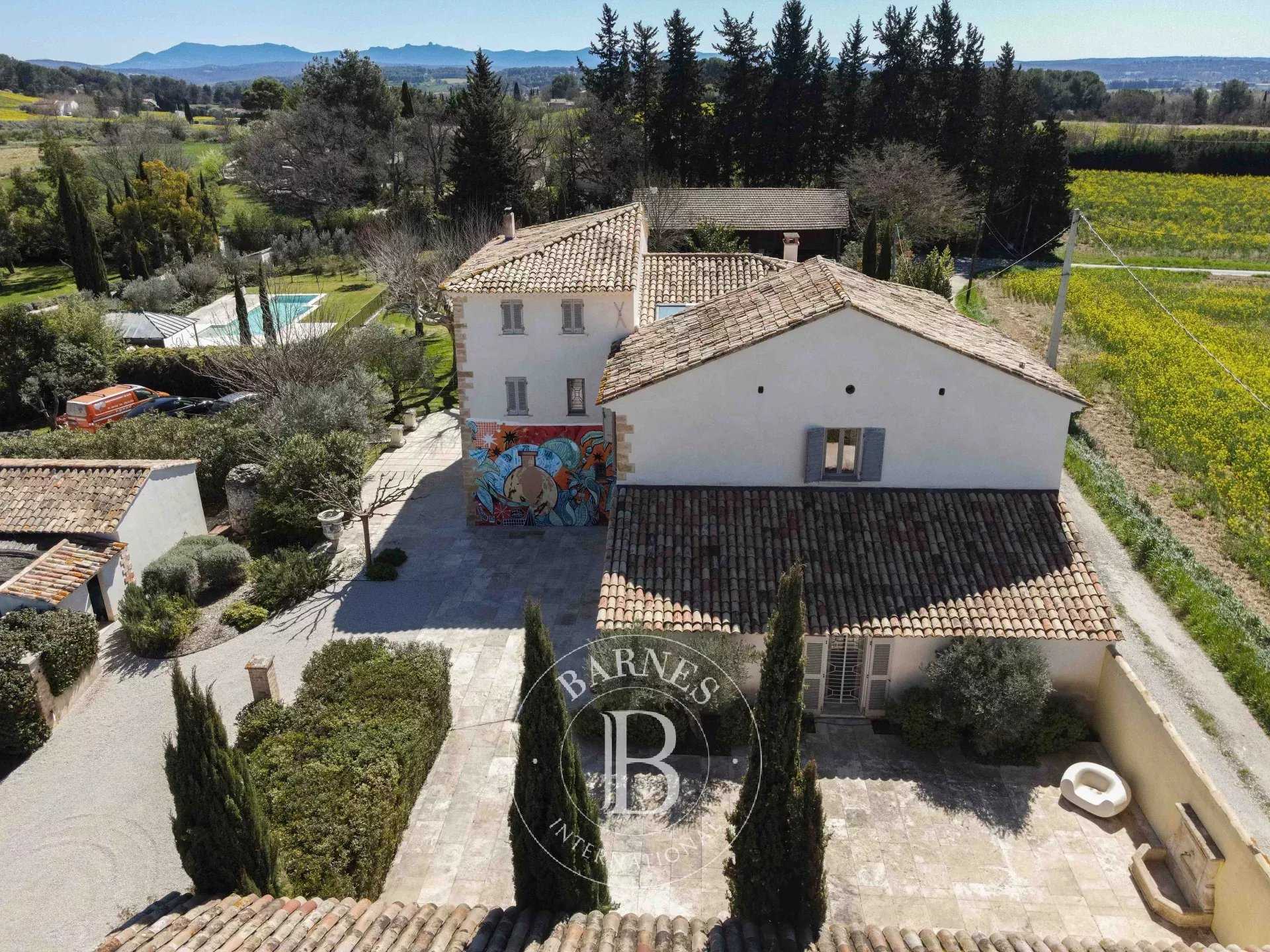 Aix-en-Provence  - House 14 Bedrooms