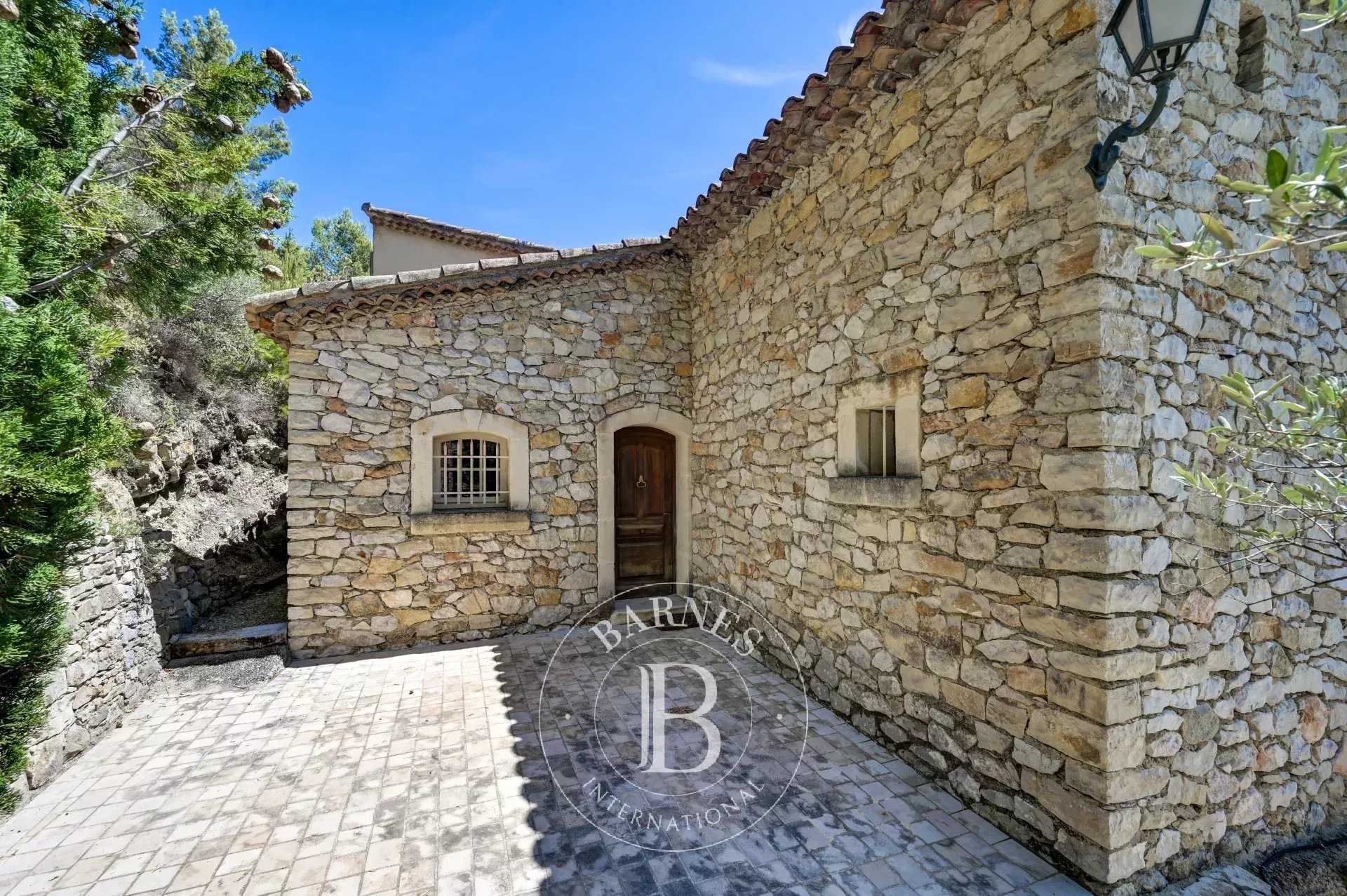 Aix-en-Provence  - House 6 Bedrooms