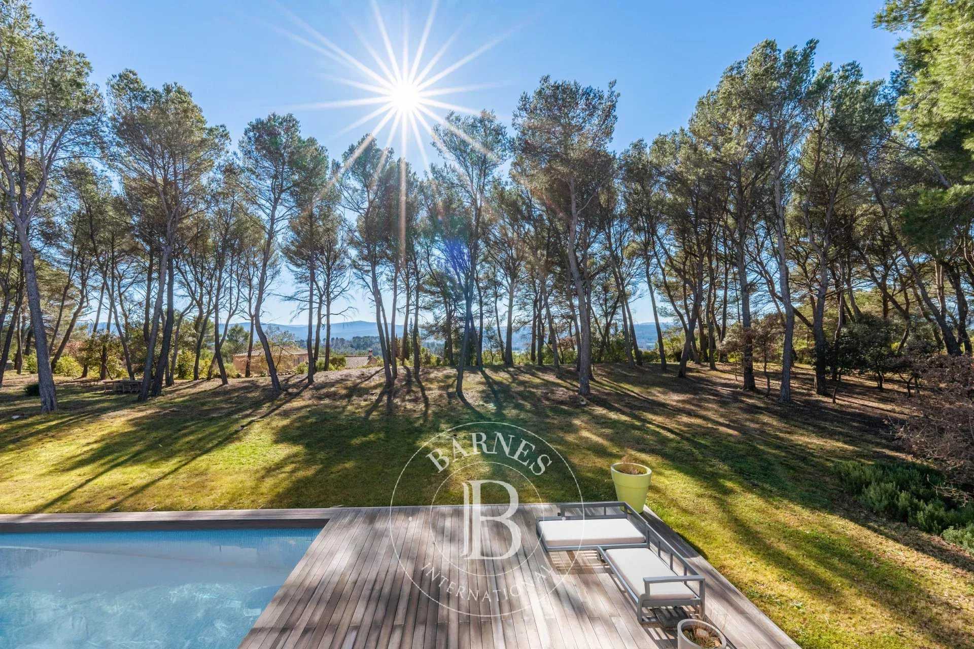 Aix-en-Provence  - House 5 Bedrooms