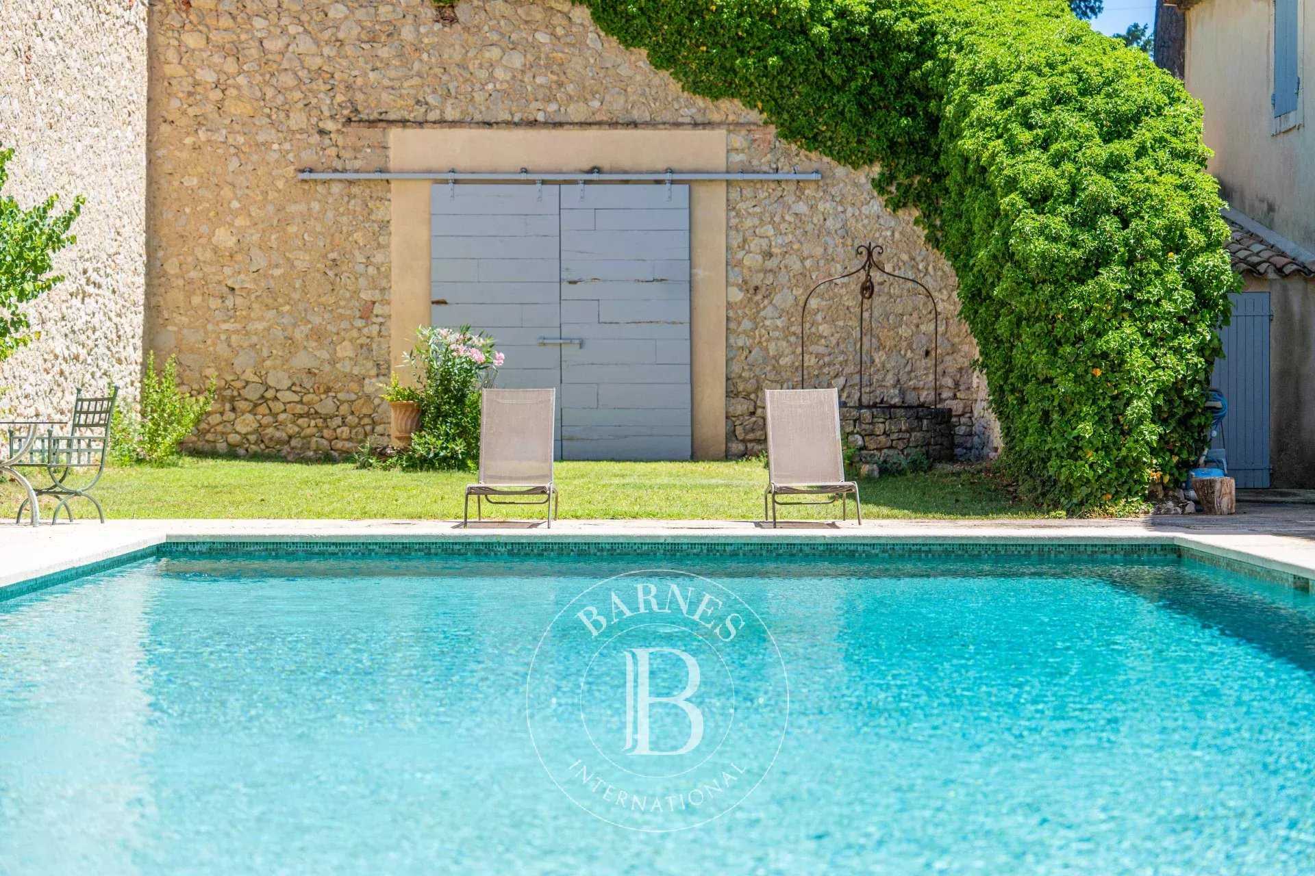 Aix-en-Provence  - Property 4 Bedrooms