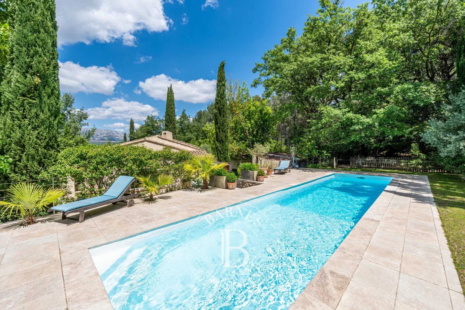 Aix-en-Provence  - House 4 Bedrooms