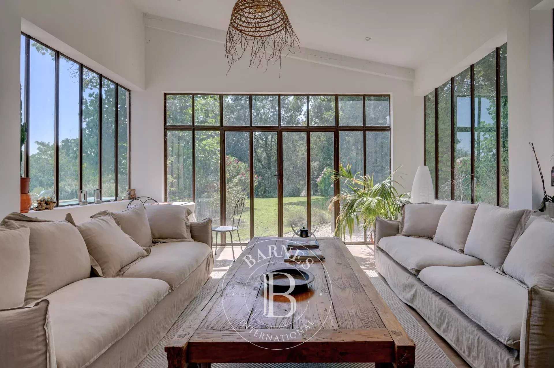 Aix-en-Provence  - House 4 Bedrooms