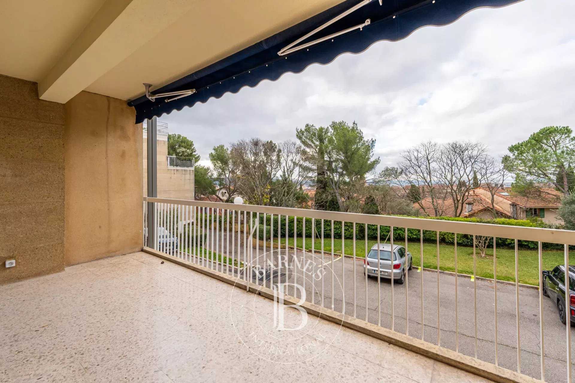 Aix-en-Provence  - Apartment 3 Bedrooms