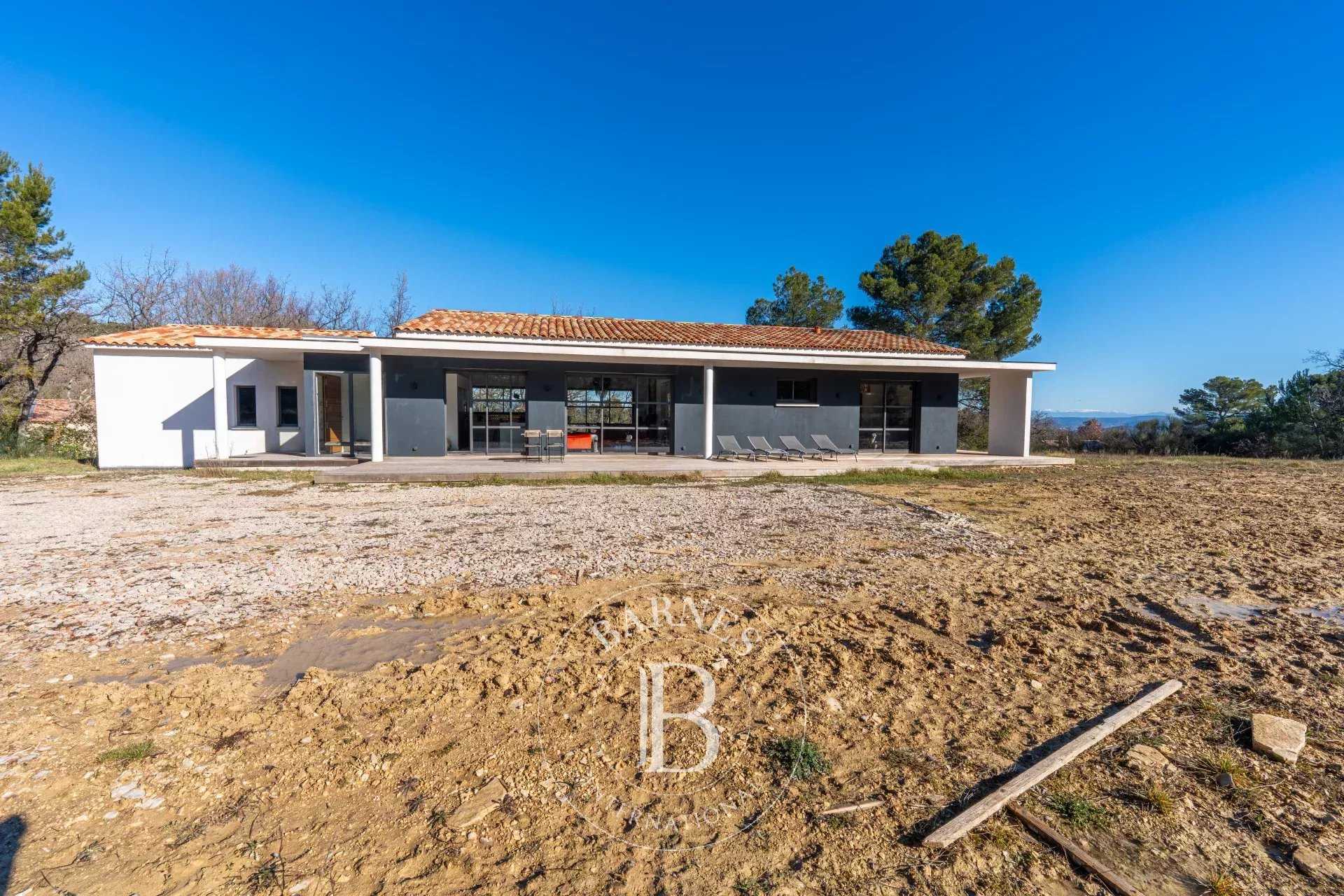 Aix-en-Provence  - Villa 4 Pi&egrave;ces 2 Chambres