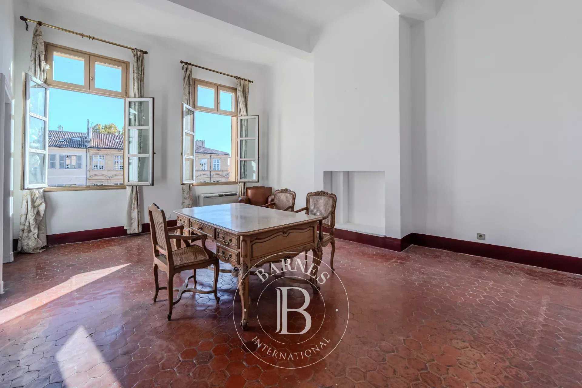 Aix-en-Provence  - Apartment 3 Bedrooms