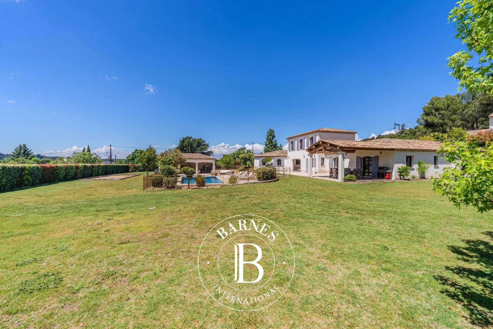 Aix-en-Provence  - House 4 Bedrooms