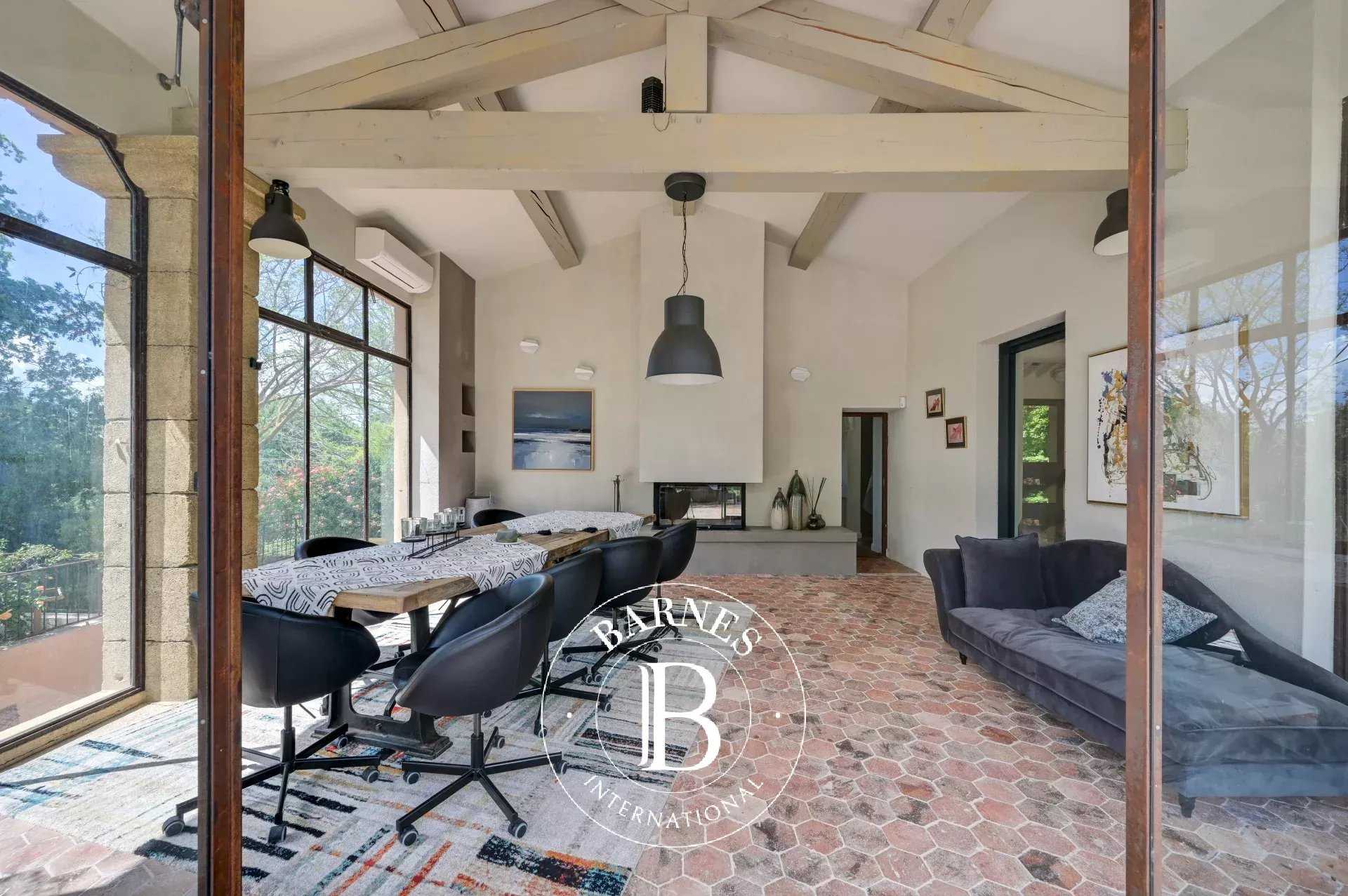 Aix-en-Provence  - House 8 Bedrooms