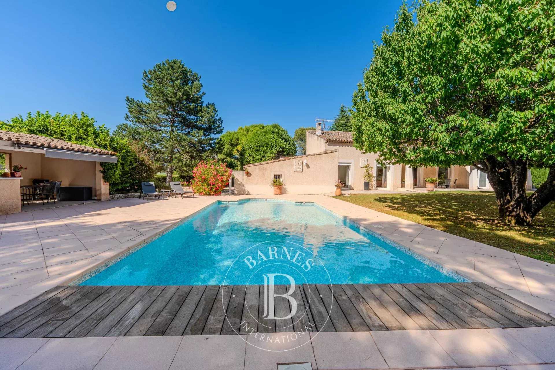 Venelles  - House 6 Bedrooms