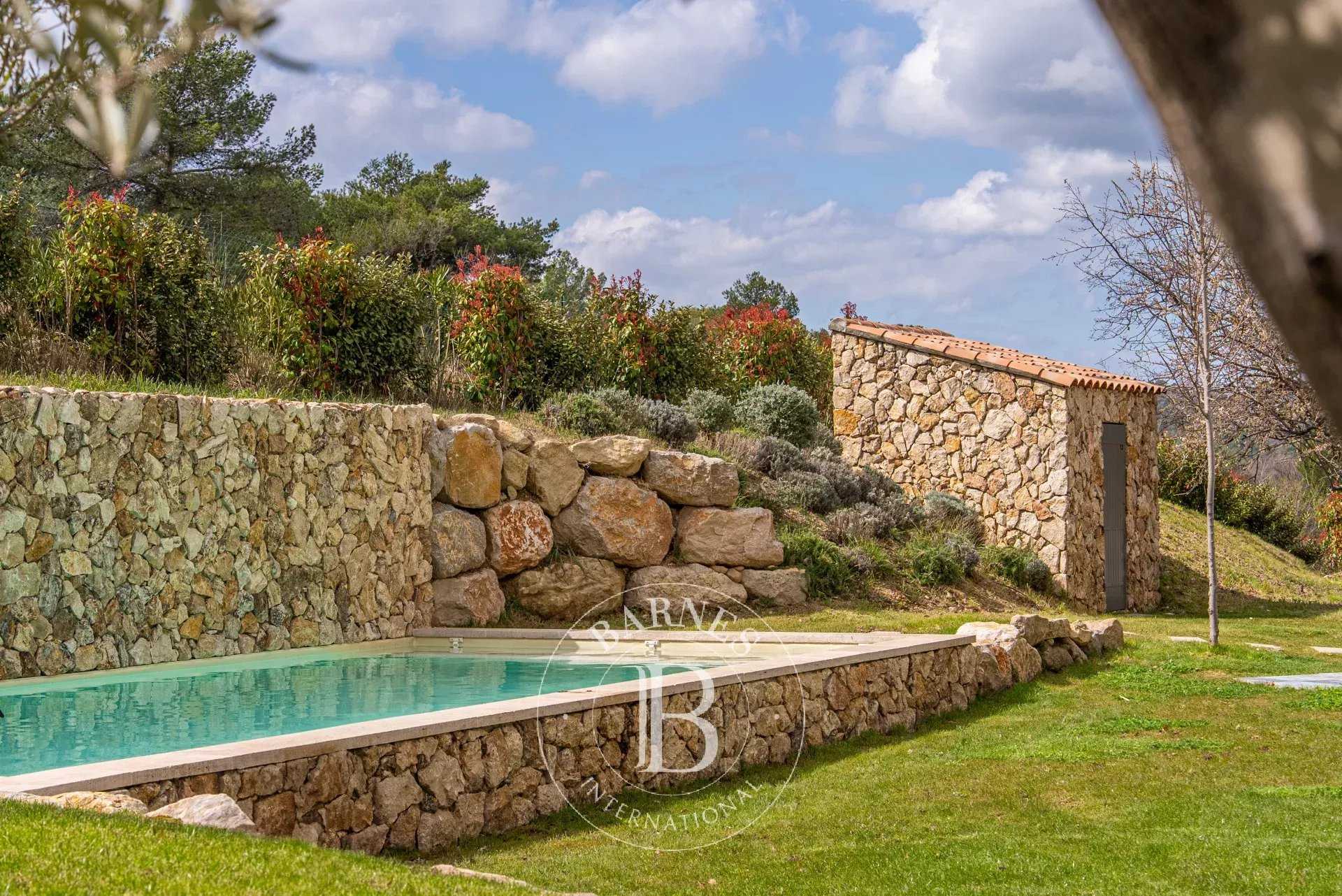 Aix-en-Provence  - House 3 Bedrooms