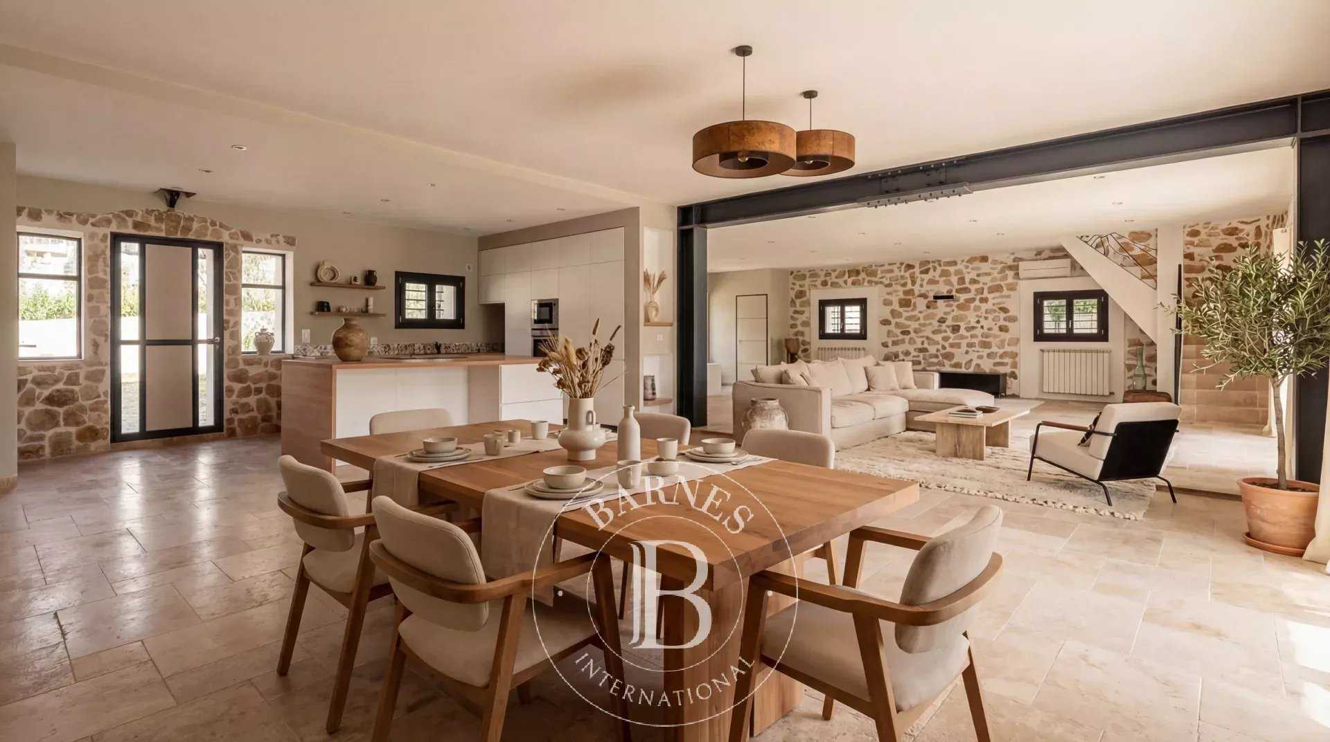 Aix-en-Provence  - Townhouse 7 Bedrooms