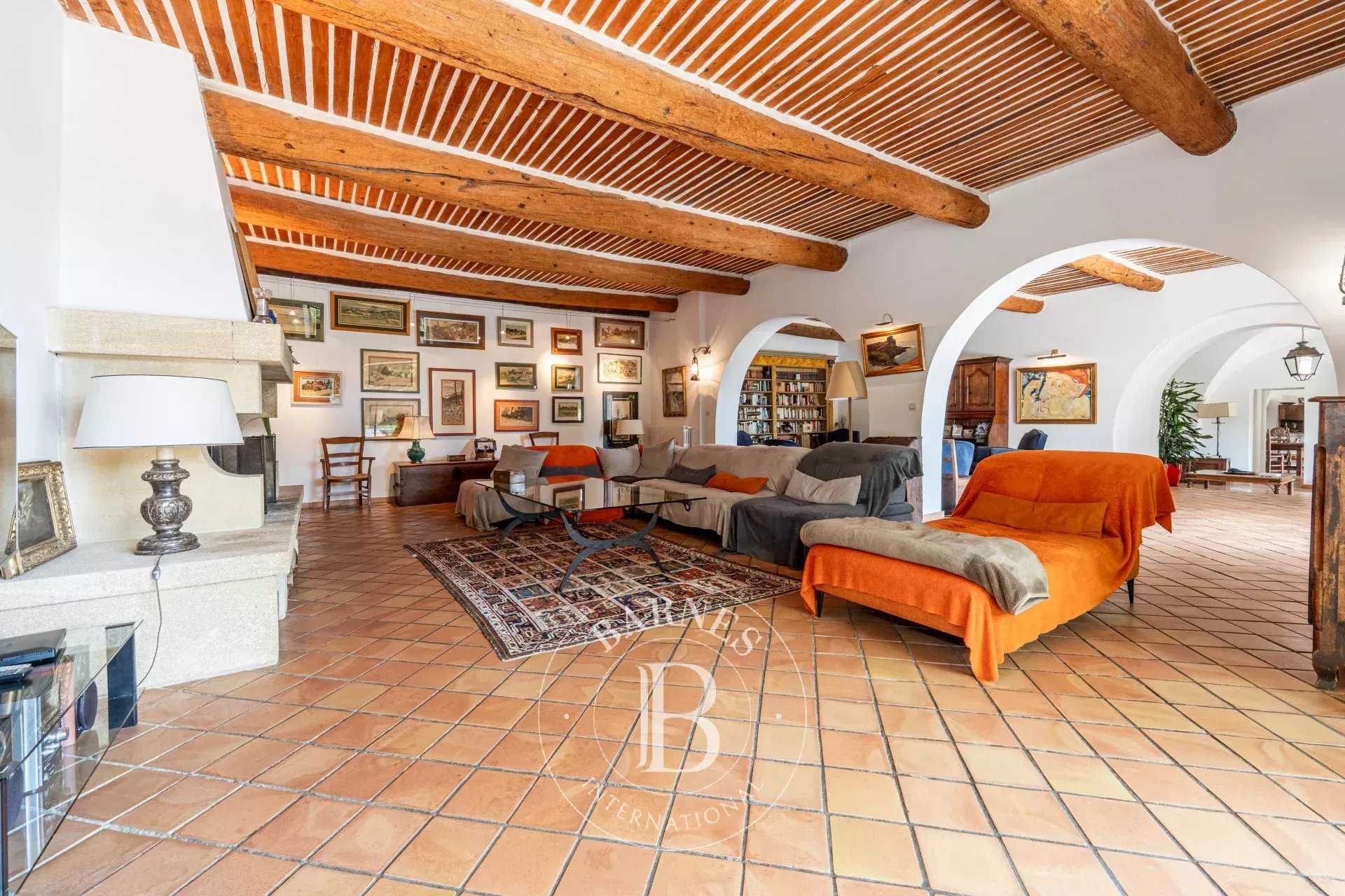 Aix-en-Provence  - Bastide 5 Bedrooms
