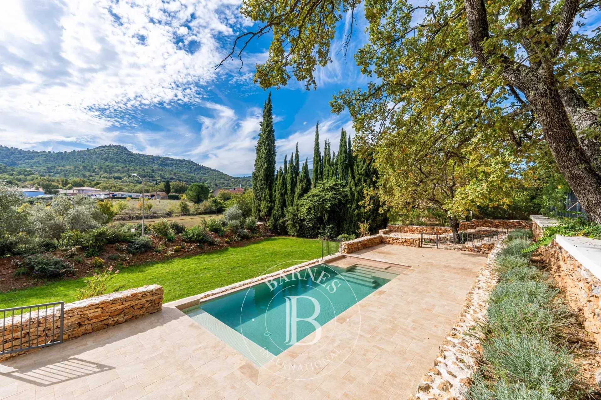 Saint-Maximin-la-Sainte-Baume  - House 5 Bedrooms