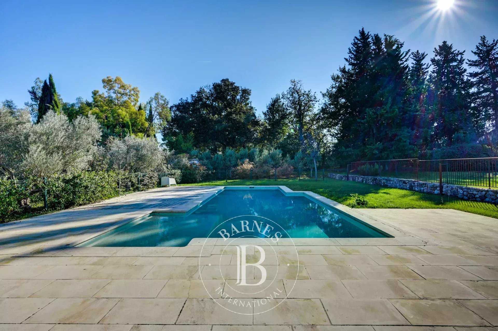 Aix-en-Provence  - House 14 Bedrooms