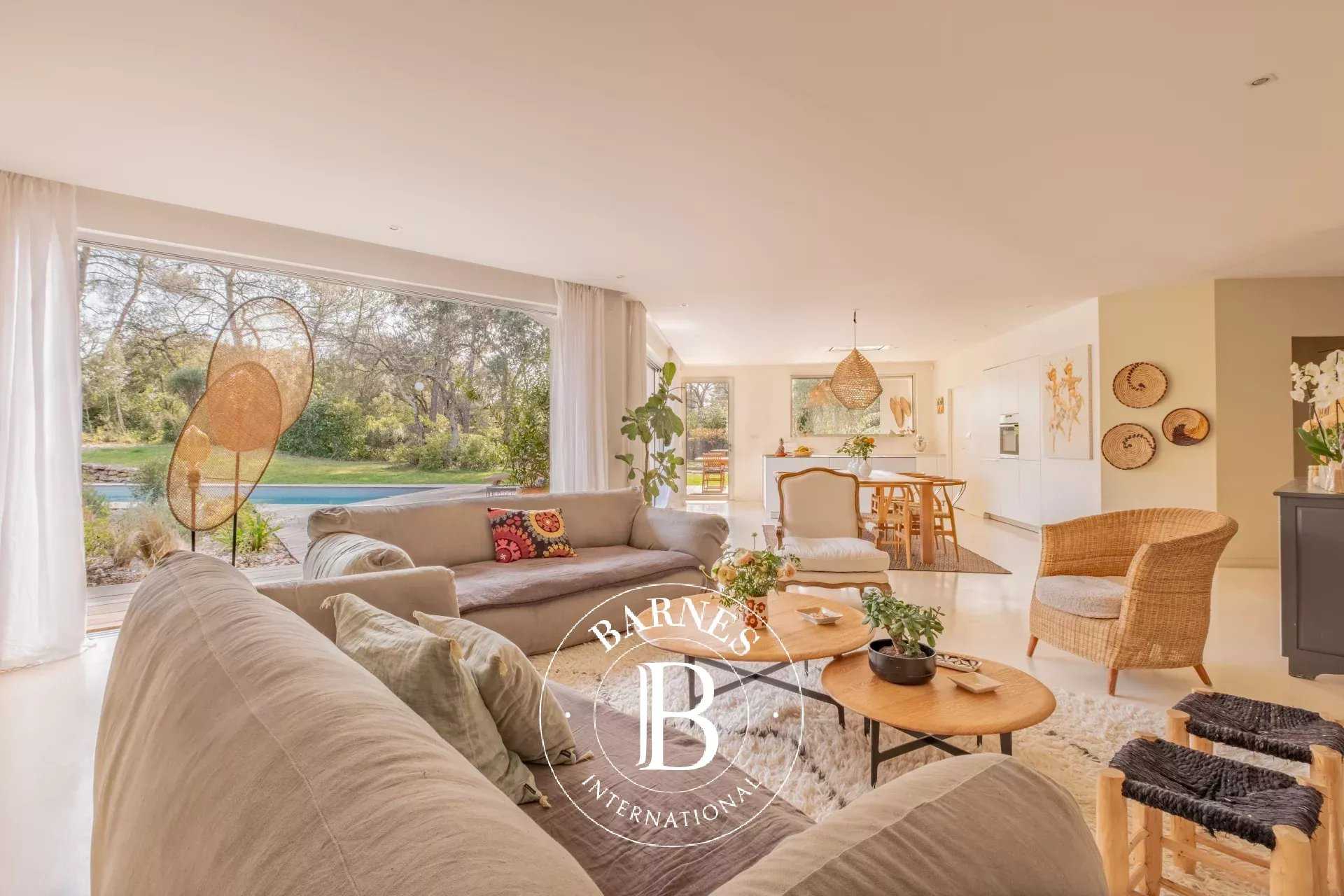 Aix-en-Provence  - House 5 Bedrooms