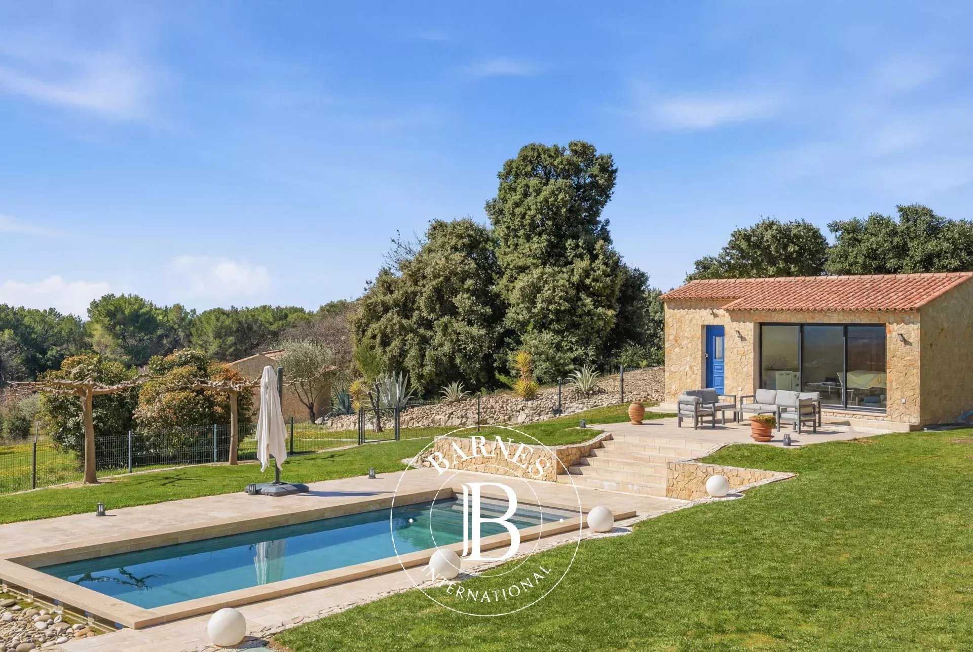 Aix-en-Provence  - House 4 Bedrooms