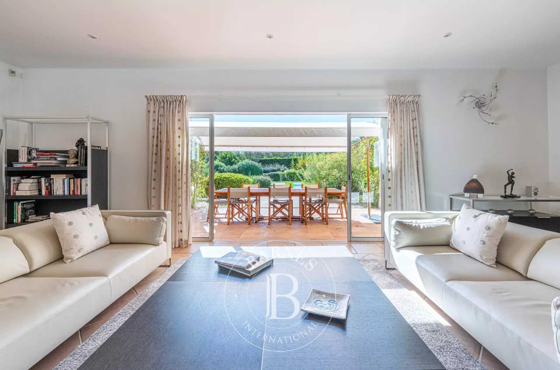 Aix-en-Provence  - House 4 Bedrooms