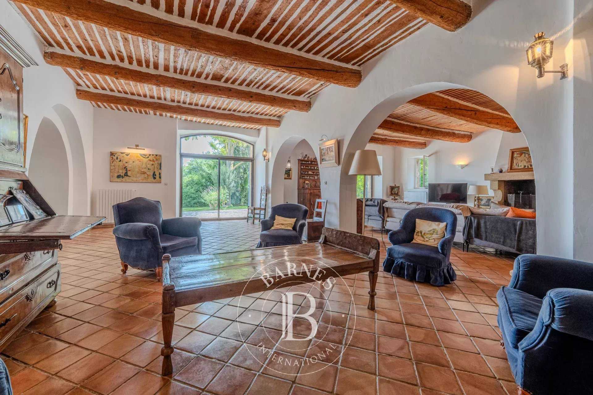 Aix-en-Provence  - Bastide 5 Bedrooms