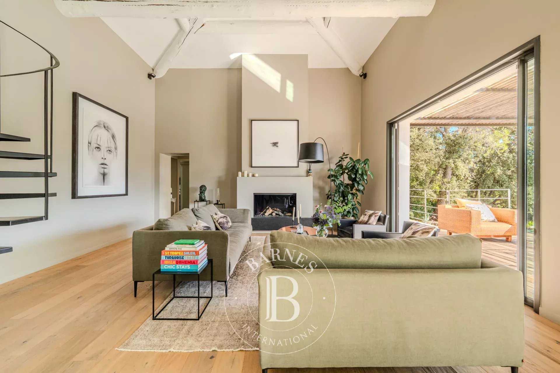 Aix-en-Provence  - House 5 Bedrooms