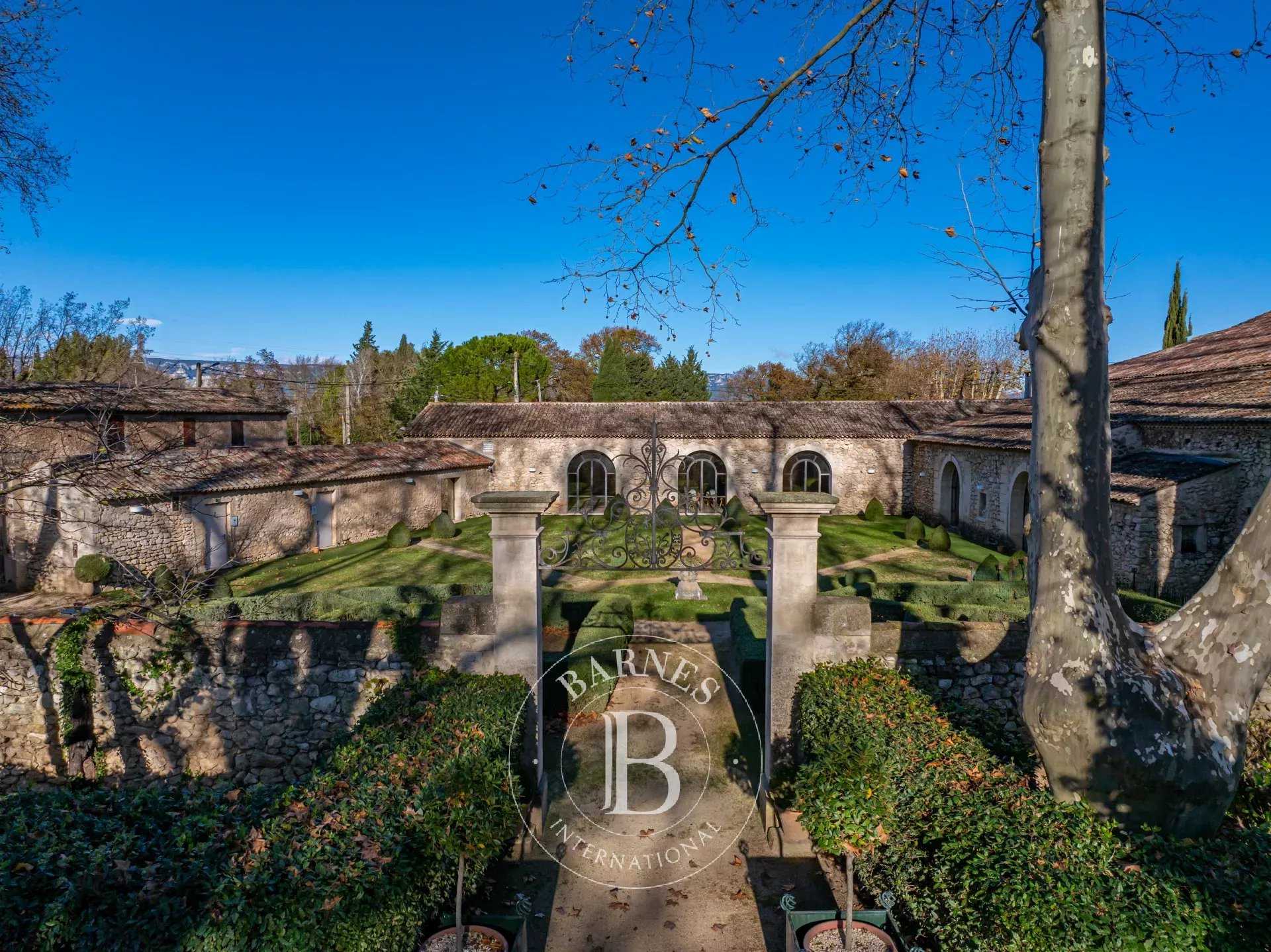 Aix-en-Provence  - Housing estate 