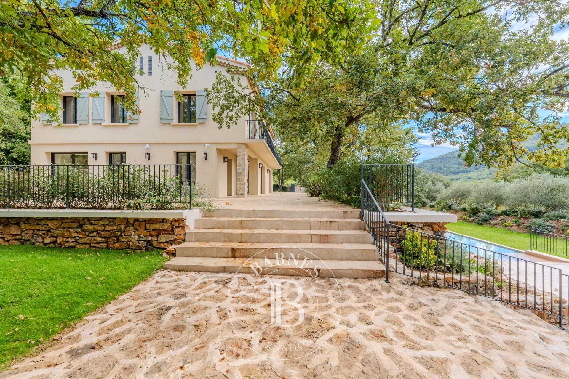 Saint-Maximin-la-Sainte-Baume  - House 5 Bedrooms