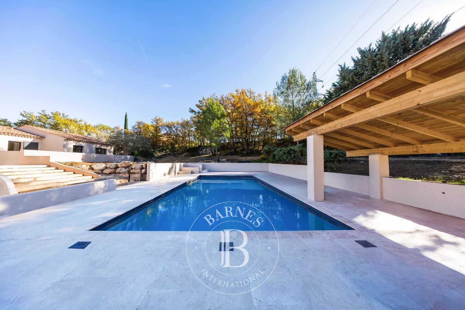 Aix-en-Provence  - Maison 11 Pièces 7 Chambres