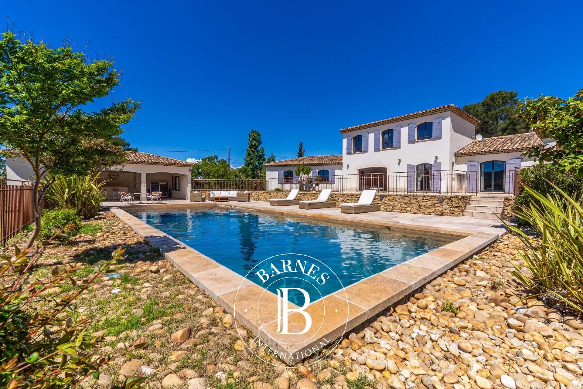 Aix-en-Provence  - House 4 Bedrooms