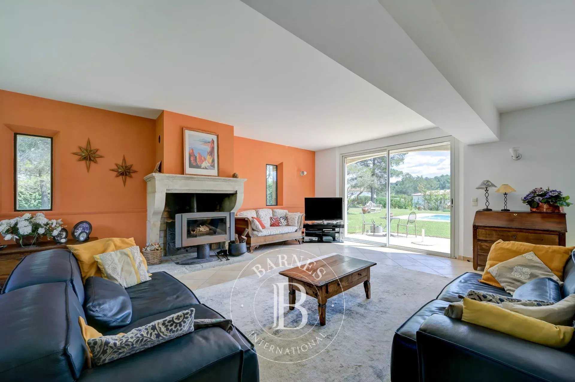 Aix-en-Provence  - House 4 Bedrooms