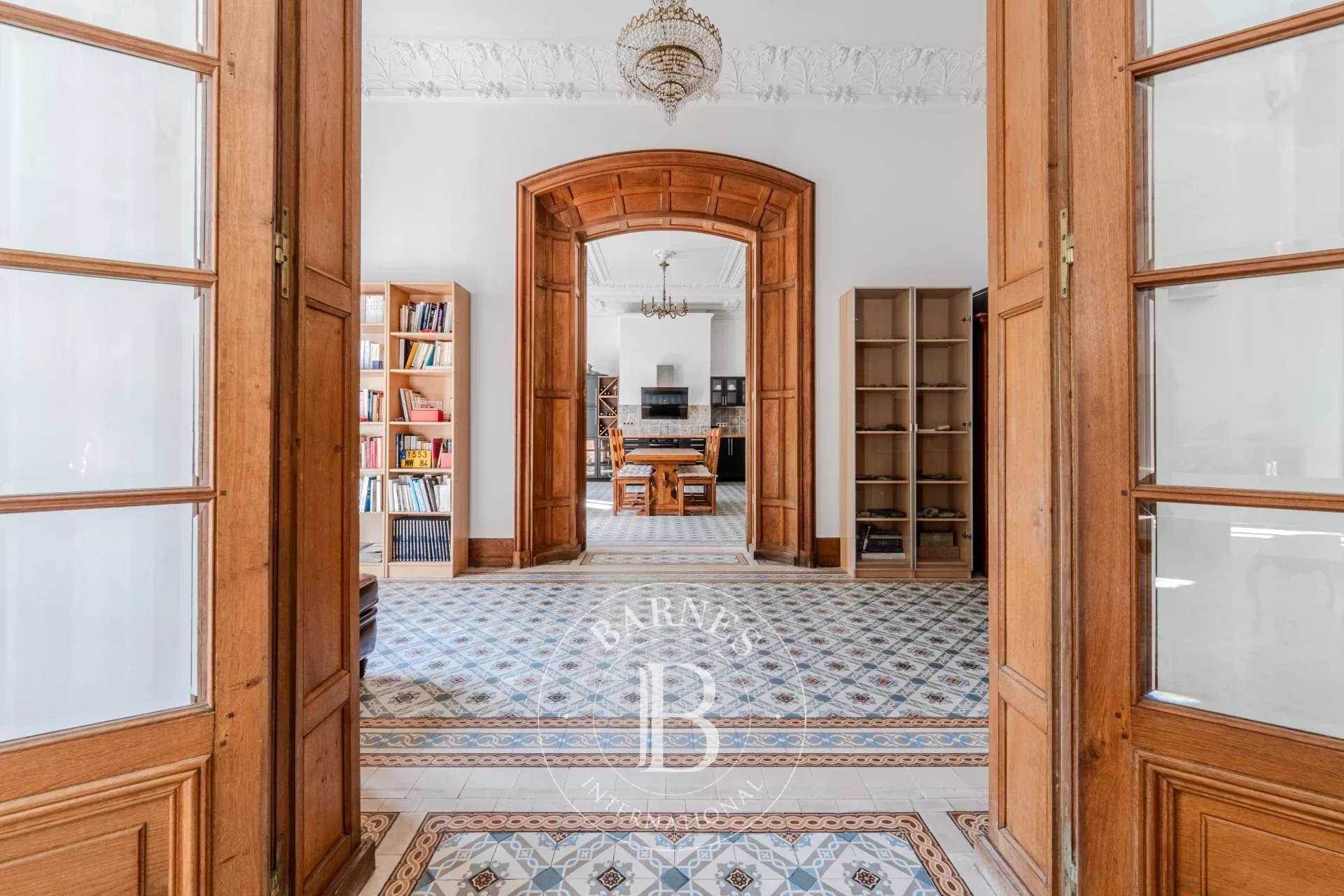 Salon-de-Provence  - Apartment 3 Bedrooms