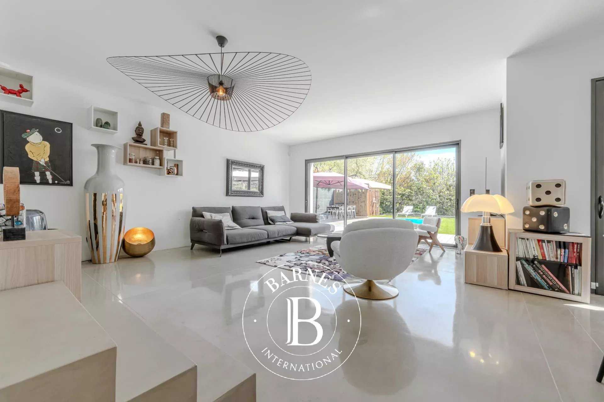 Aix-en-Provence  - House 4 Bedrooms