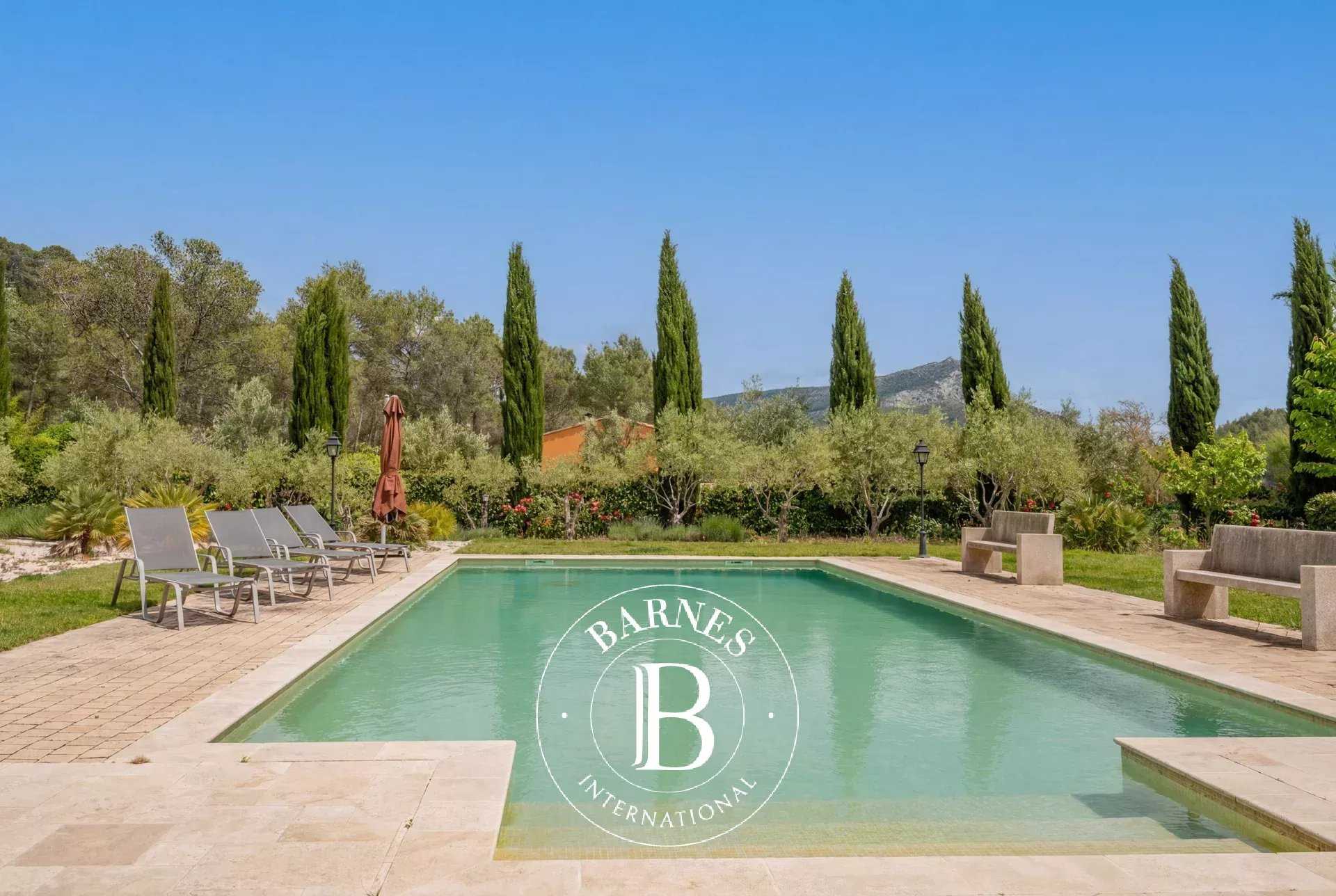 Aix-en-Provence  - House 8 Bedrooms