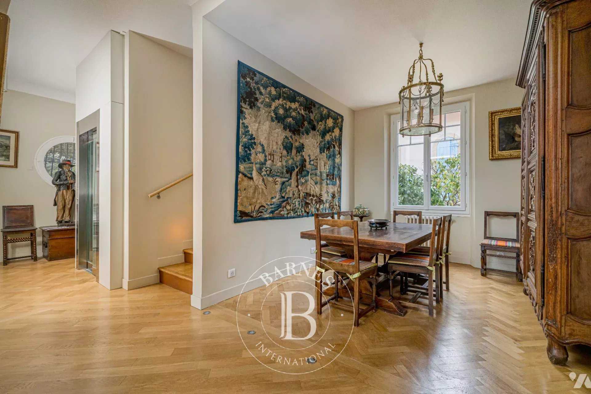 Aix-en-Provence  - Townhouse 5 Bedrooms