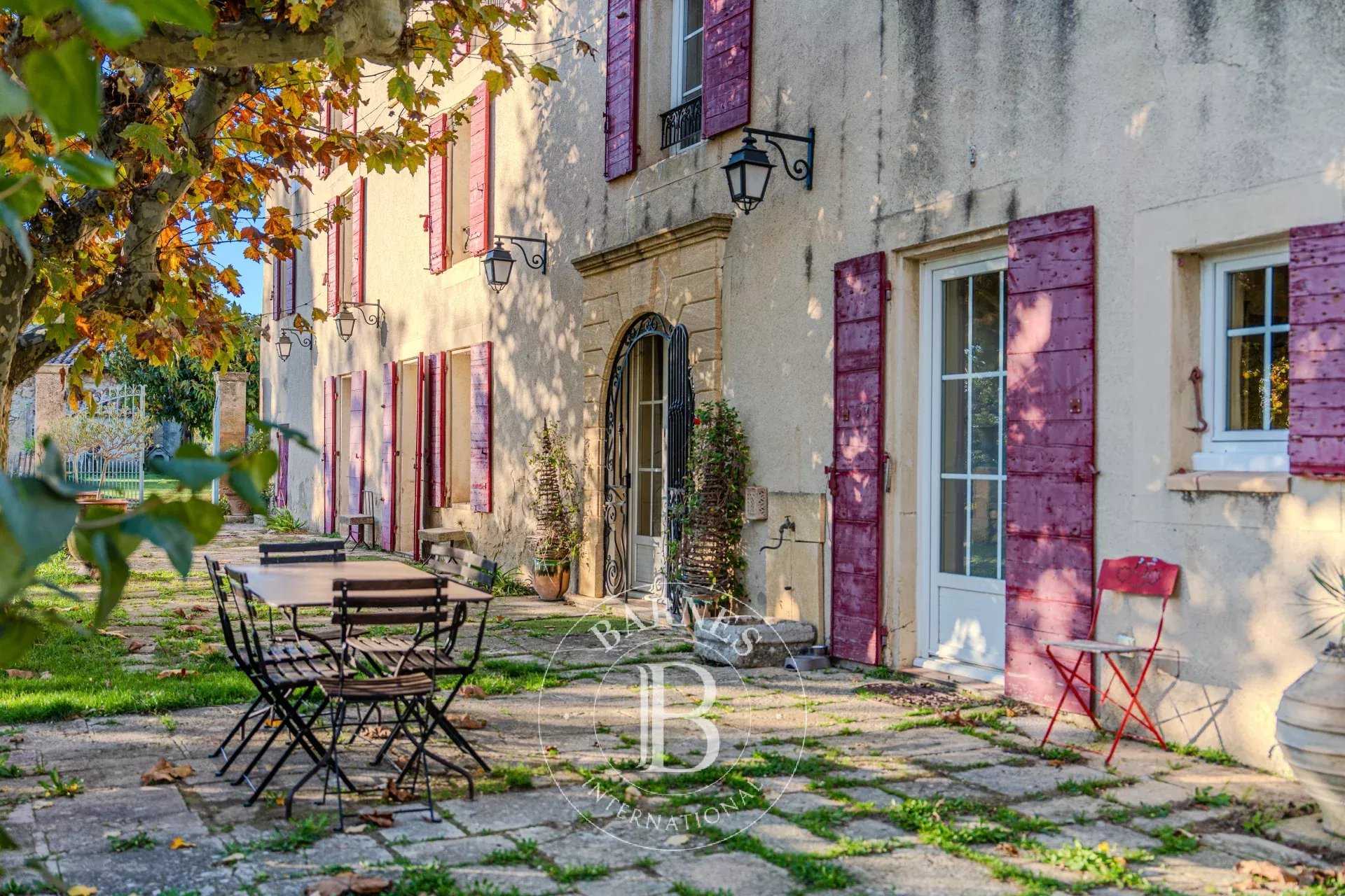 Aix-en-Provence  - Property 8 Bedrooms