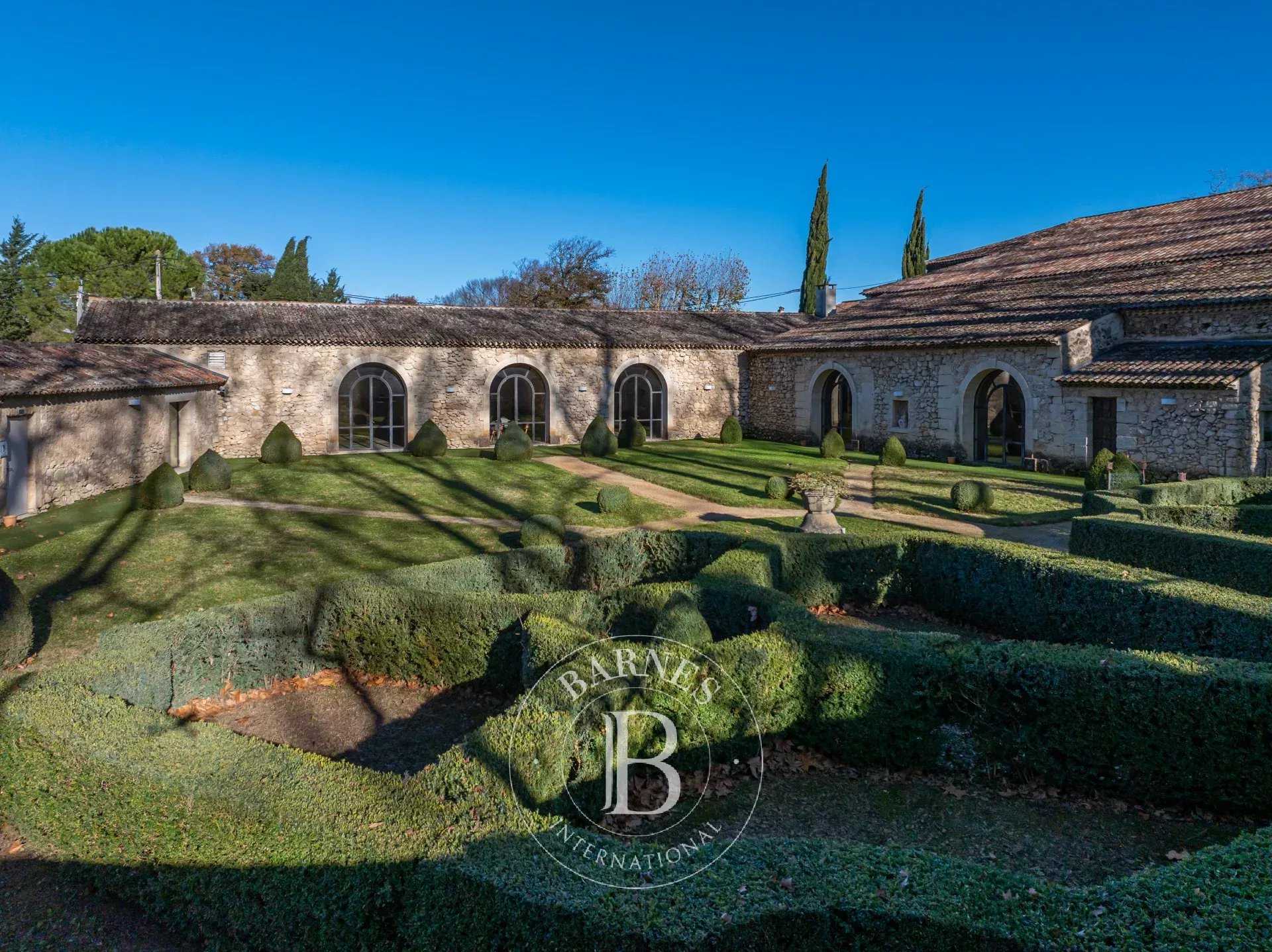 Aix-en-Provence  - Housing estate 