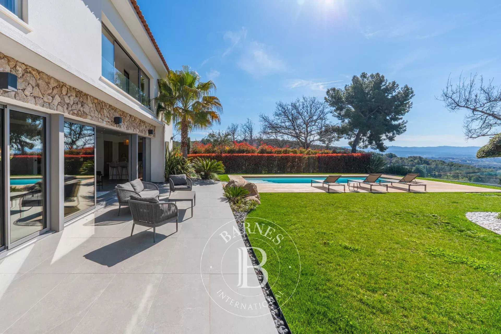 Aix-en-Provence  - House 4 Bedrooms