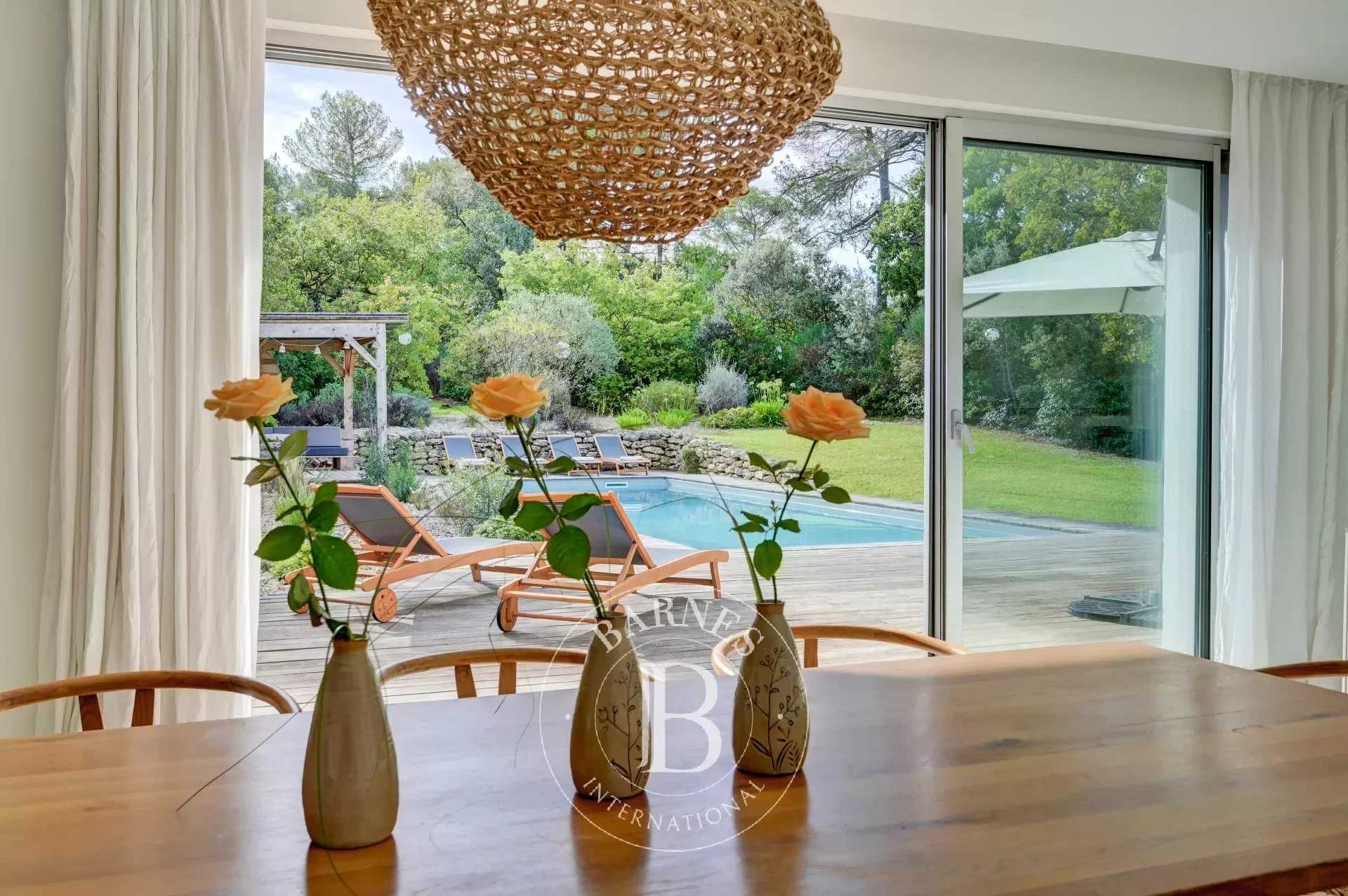 Aix-en-Provence  - House 6 Bedrooms