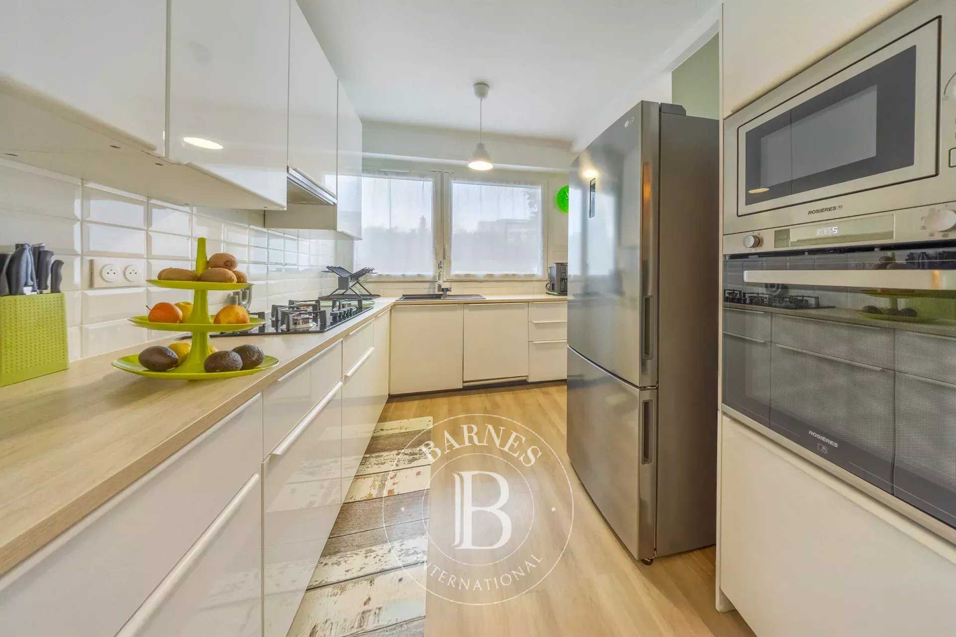 Aix-en-Provence  - Appartement 4 Pi&egrave;ces 3 Chambres