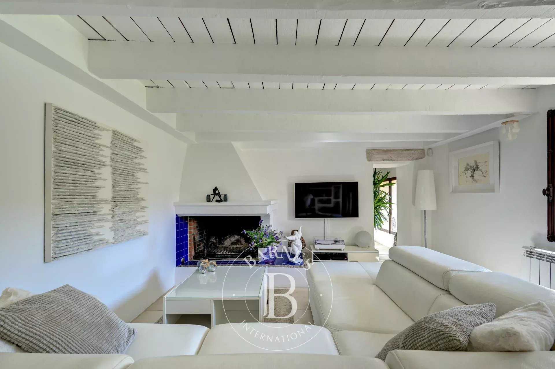 Trets  - House 4 Bedrooms