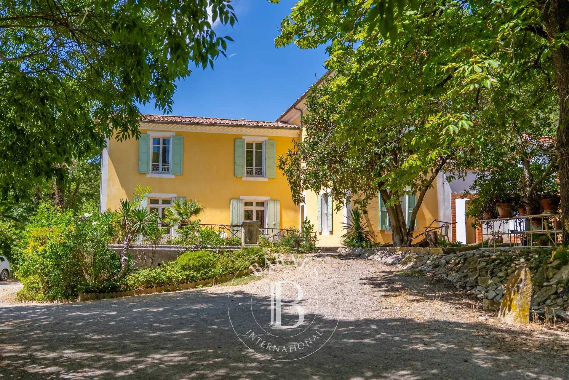 Aix-en-Provence  - Bastide 8 Pièces 5 Chambres
